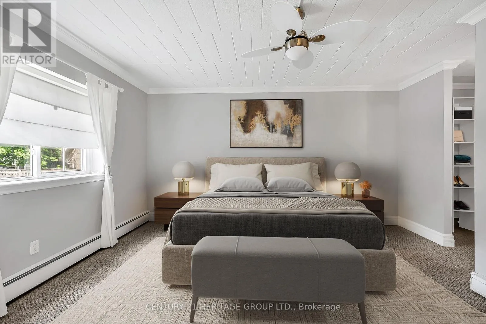 #207 - 20 JOHN STREET