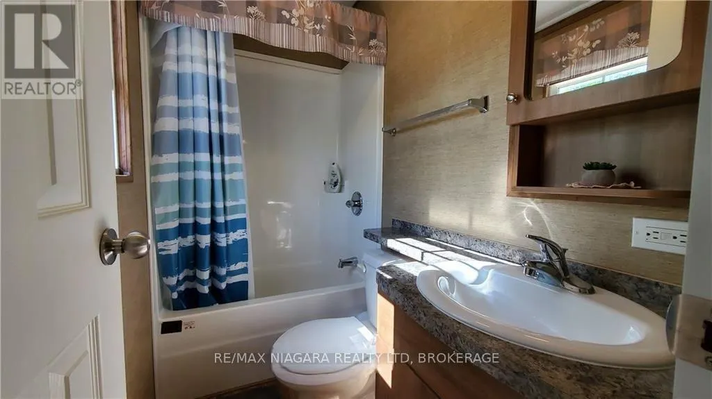 357 - 1501 LINE 8 ROAD, #357