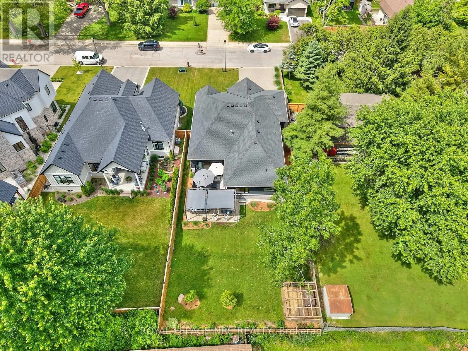 62 BACON LANE