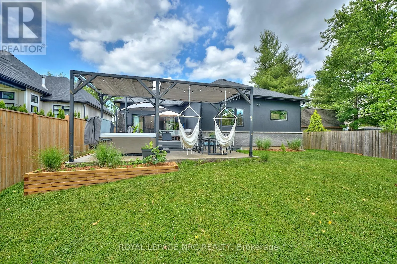 62 BACON LANE