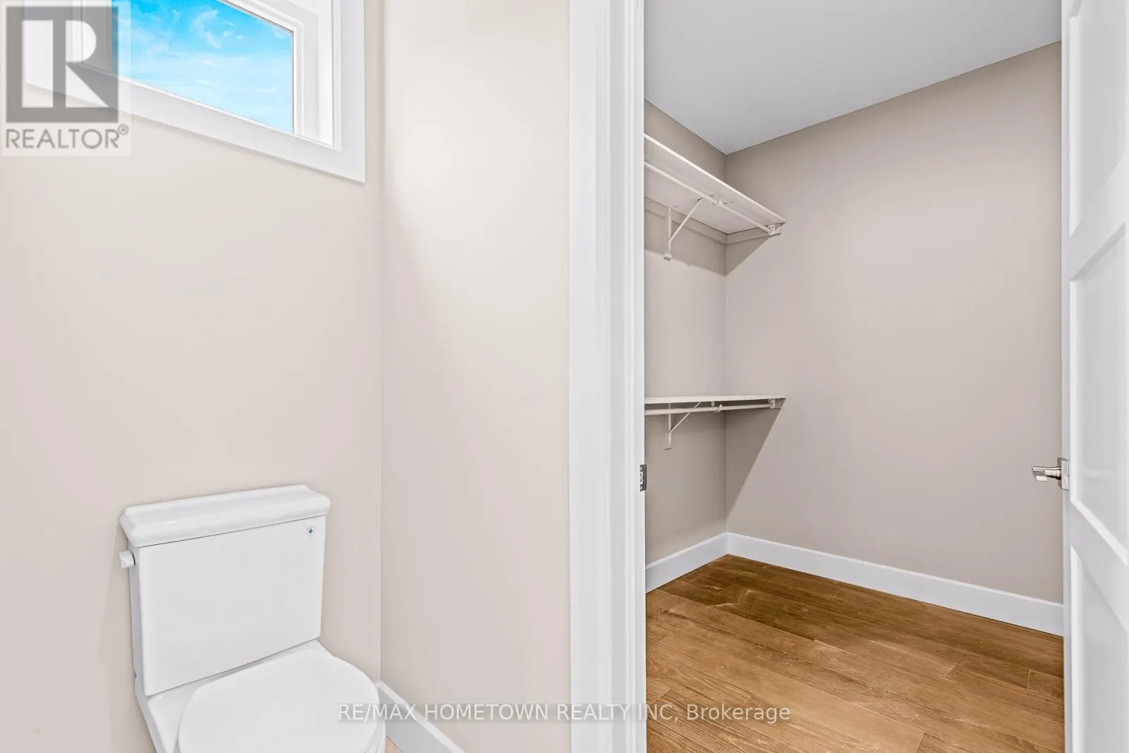 1067 SHEARER DRIVE