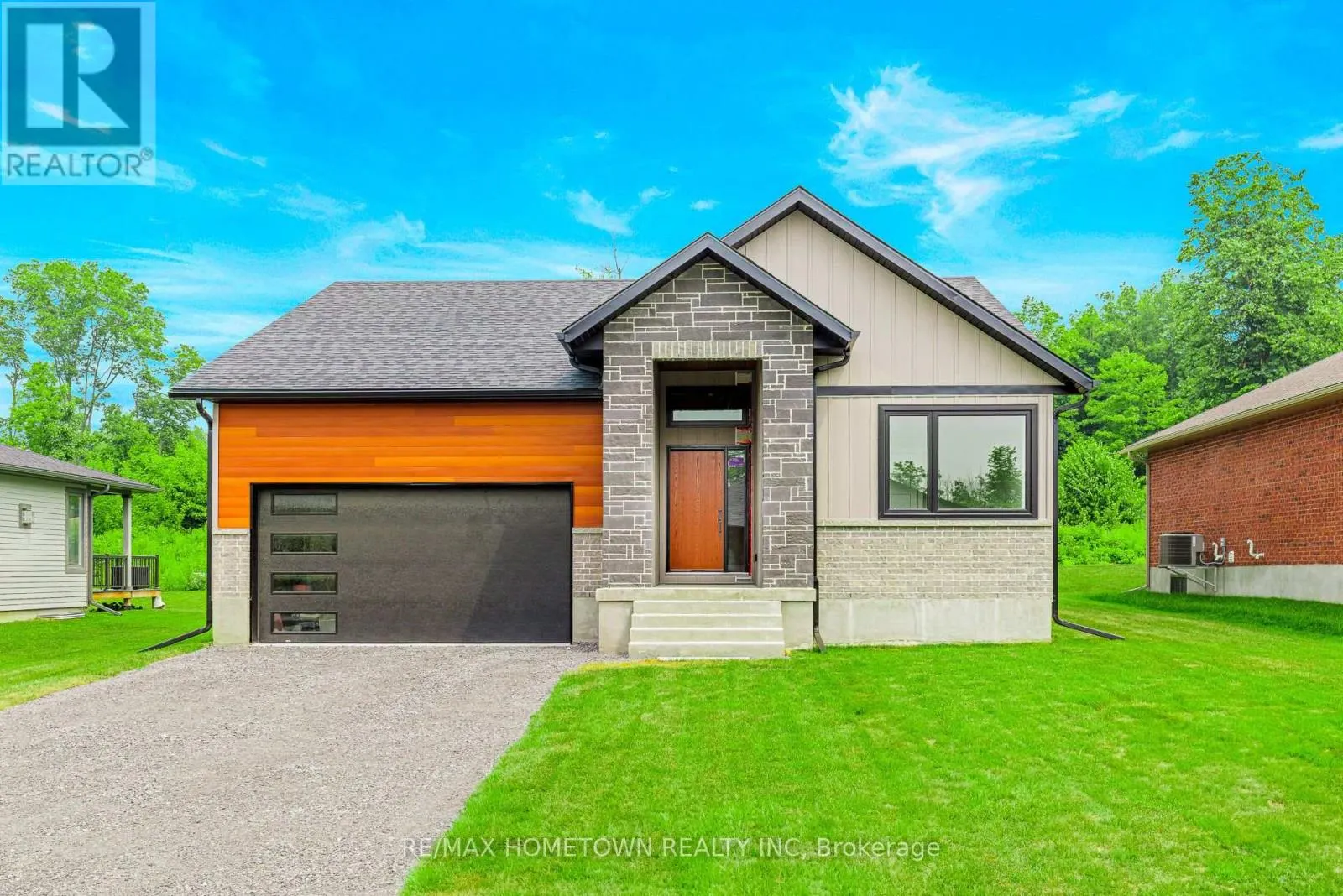 1067 SHEARER DRIVE