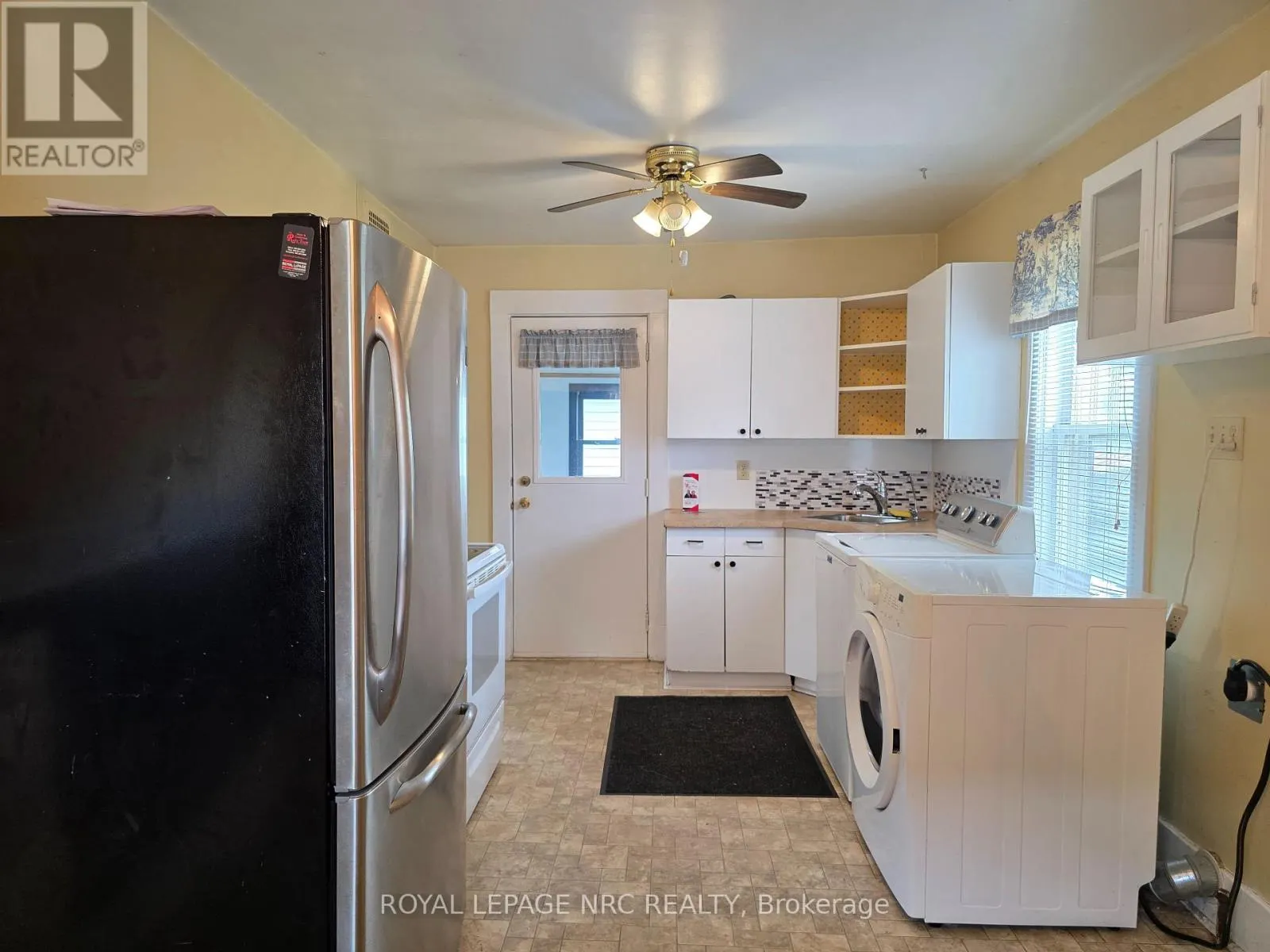 103 MAIN STREET E