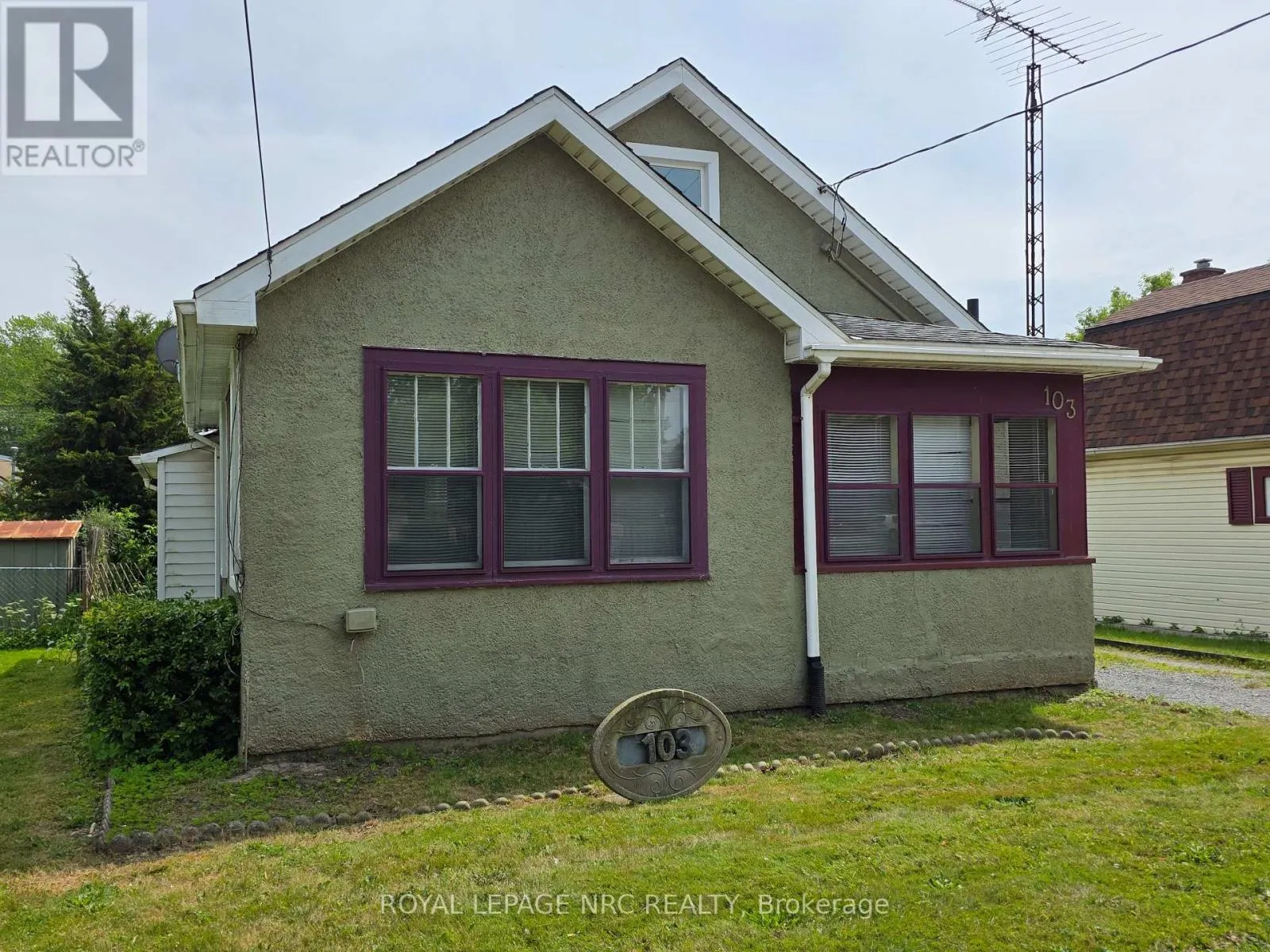 103 MAIN STREET E