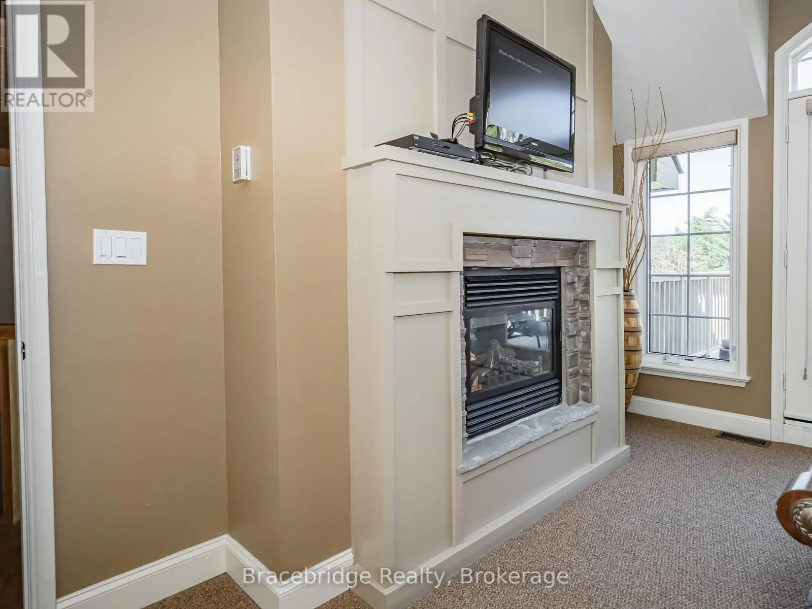 SANDFIELD 4 WEEK 1 - 3876 MUSKOKA RD HWY 118 W