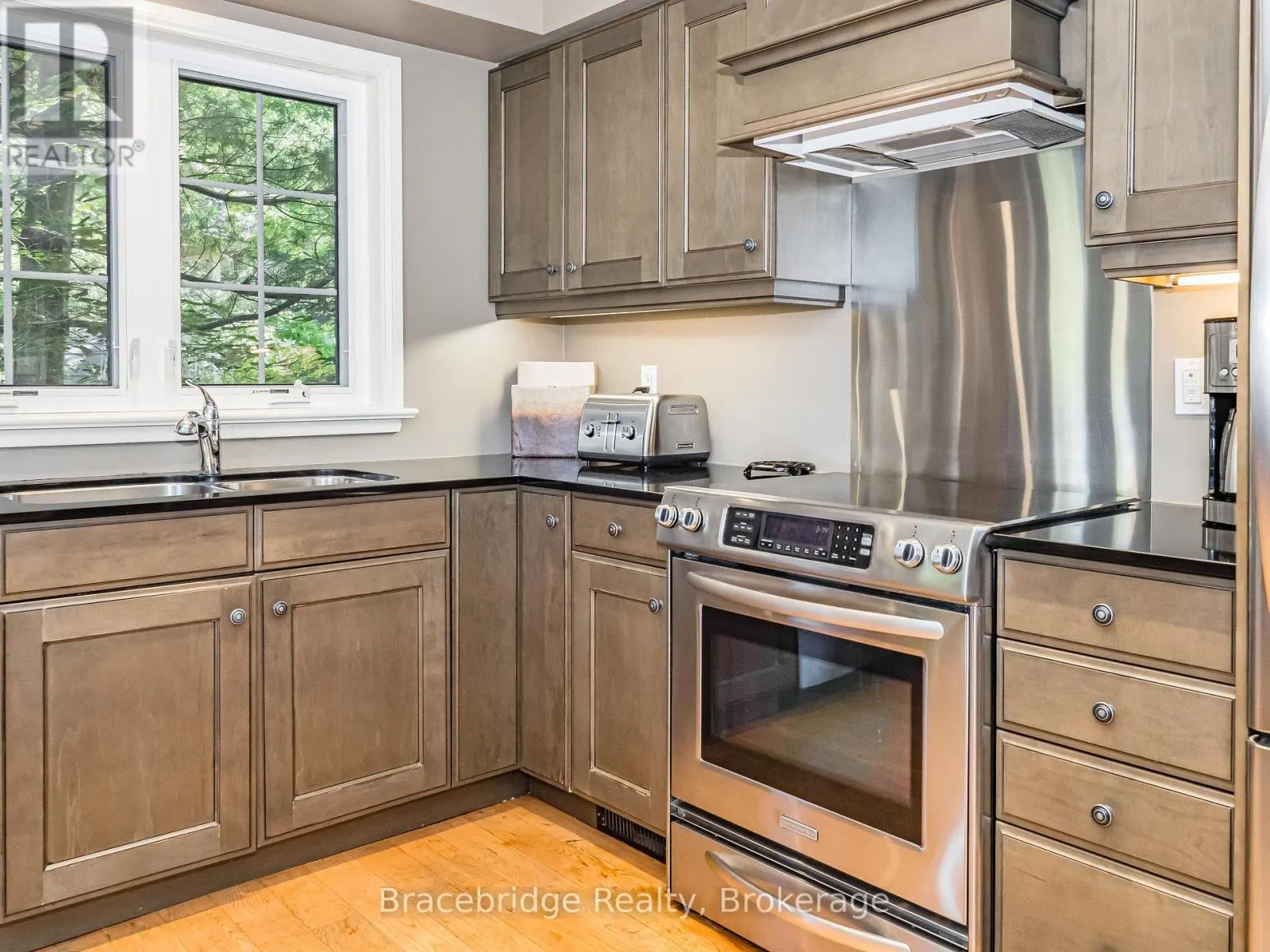 SANDFIELD 4 WEEK 1 - 3876 MUSKOKA RD HWY 118 W