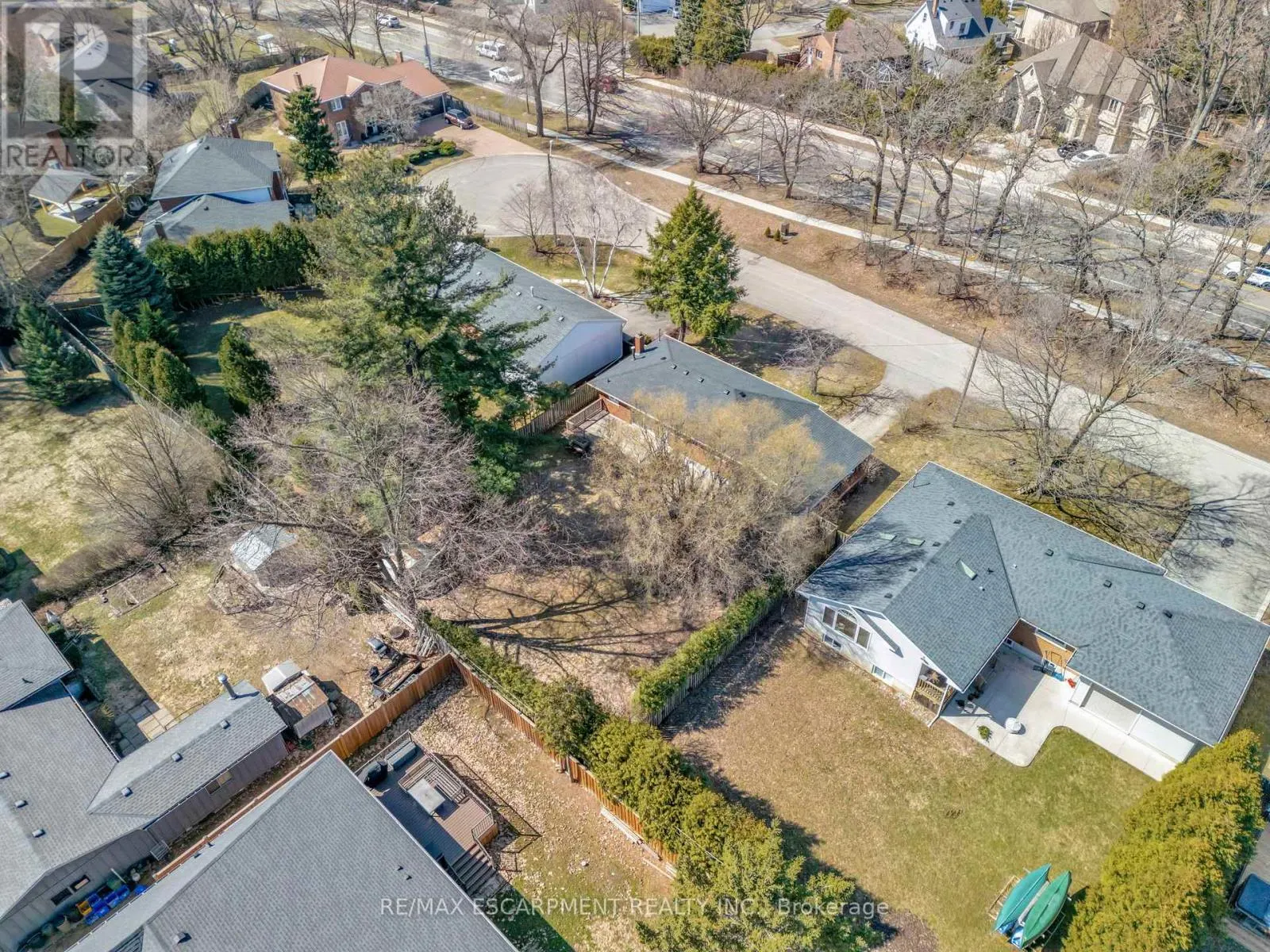 216 SIOUX ROAD