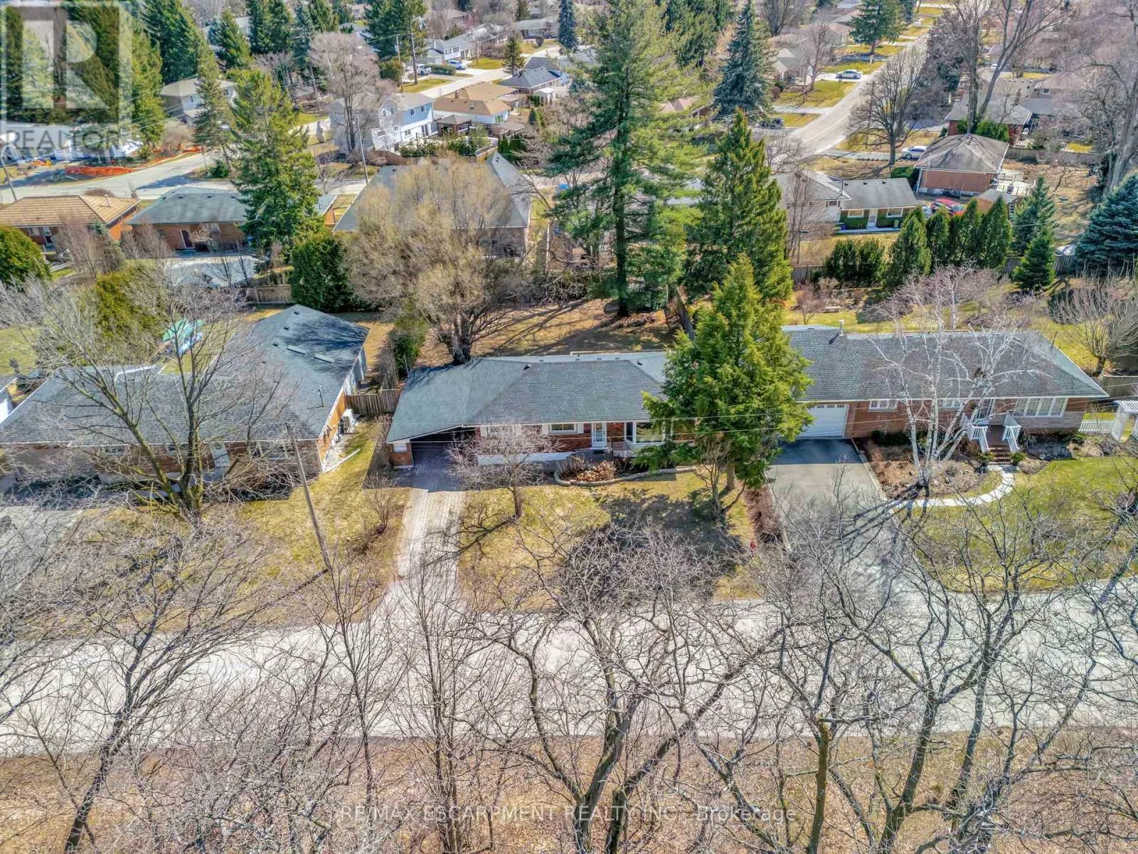216 SIOUX ROAD