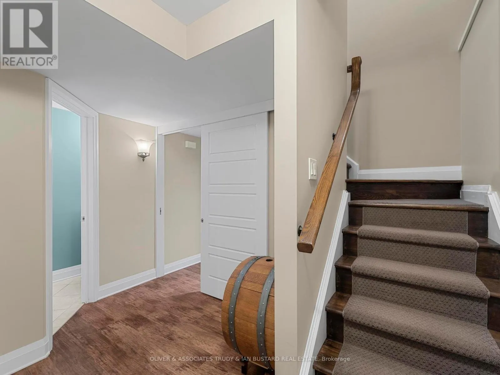 21 WONDERGROVE COURT