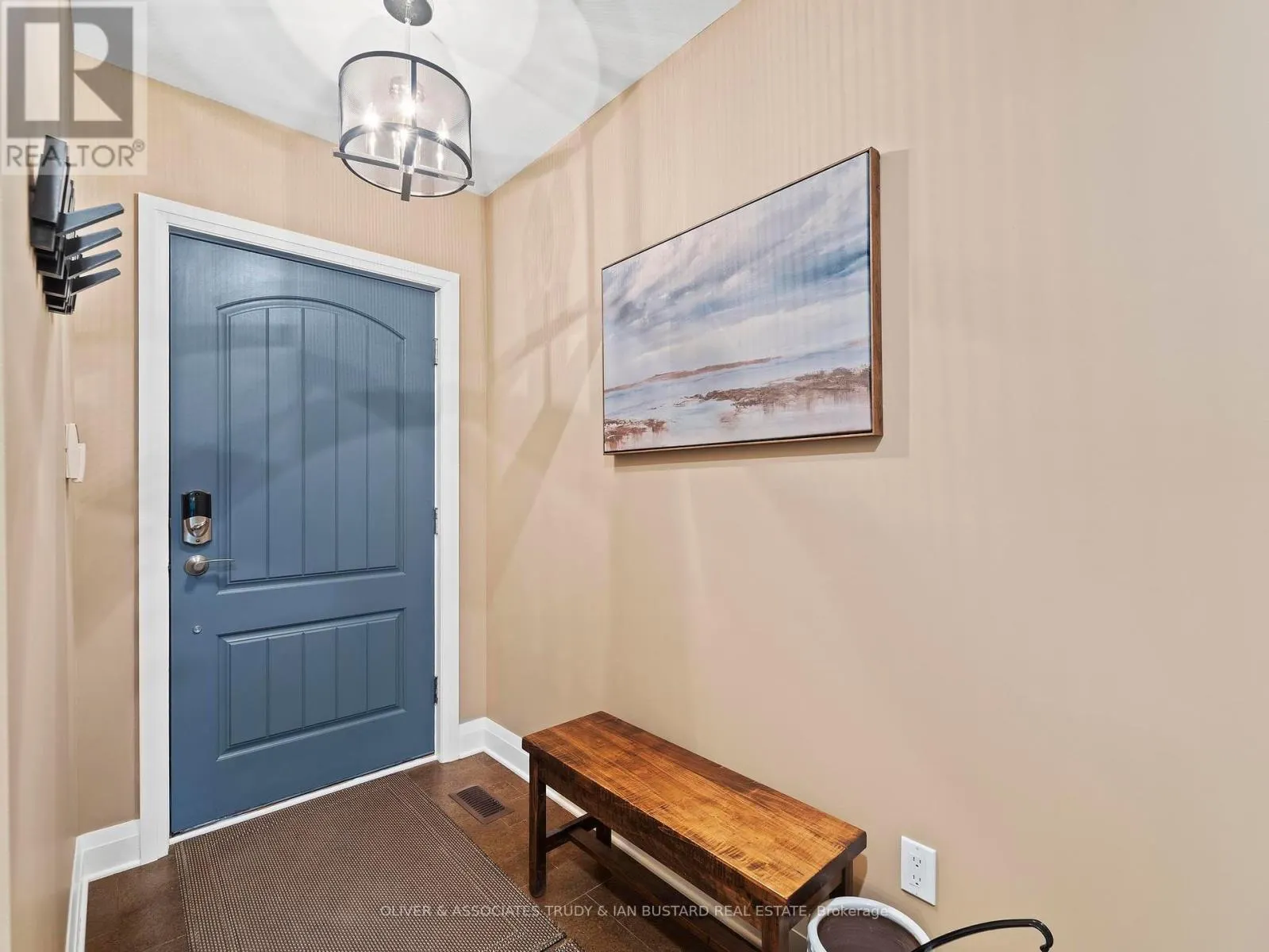 21 WONDERGROVE COURT