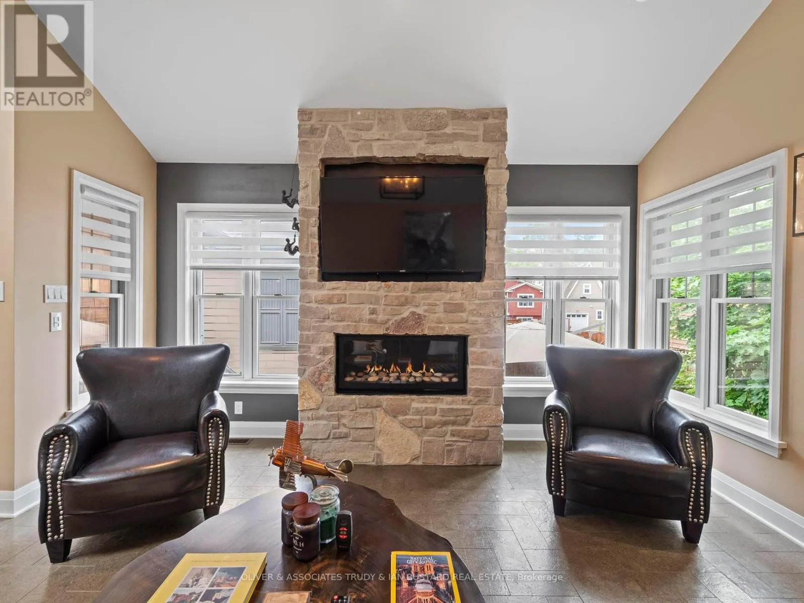 21 WONDERGROVE COURT