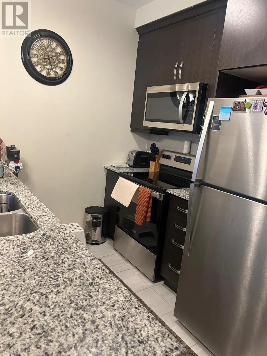139 - 16 CONCORD PLACE