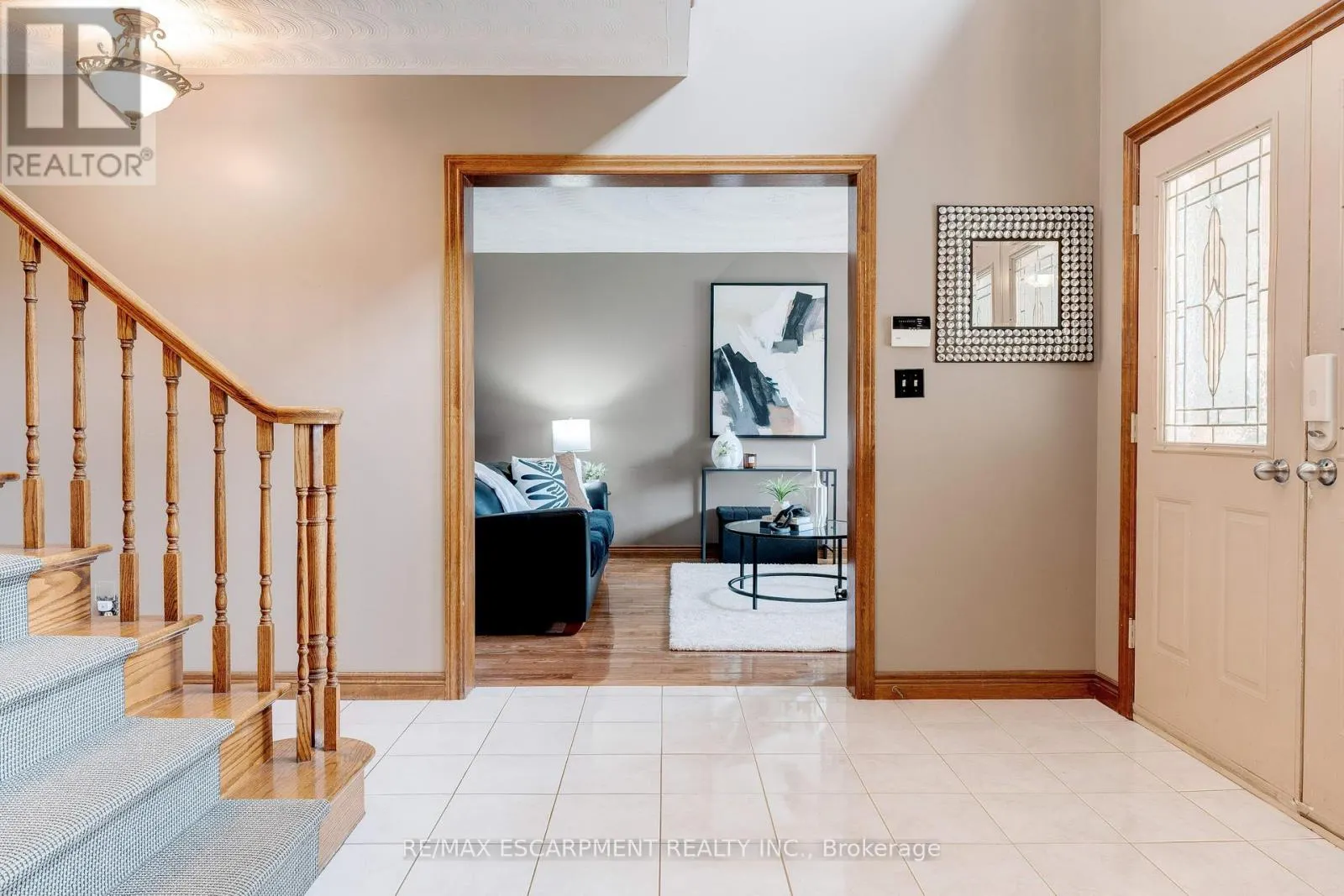 9 SUGARBERRY COURT