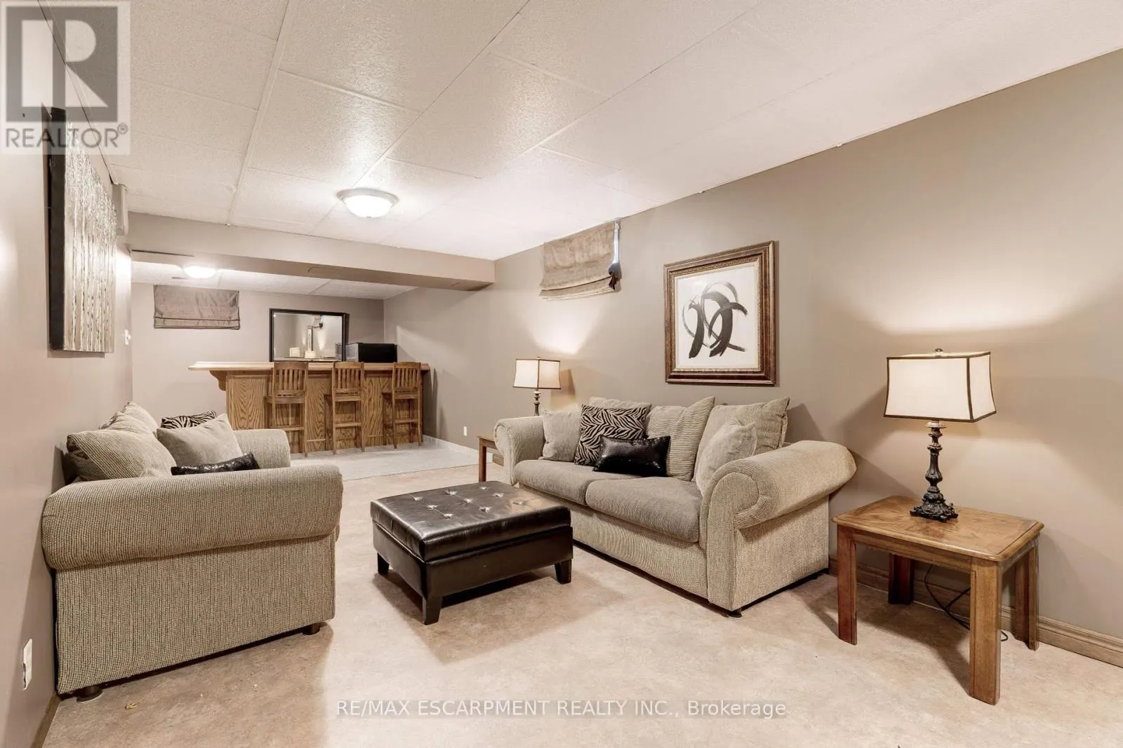 9 SUGARBERRY COURT