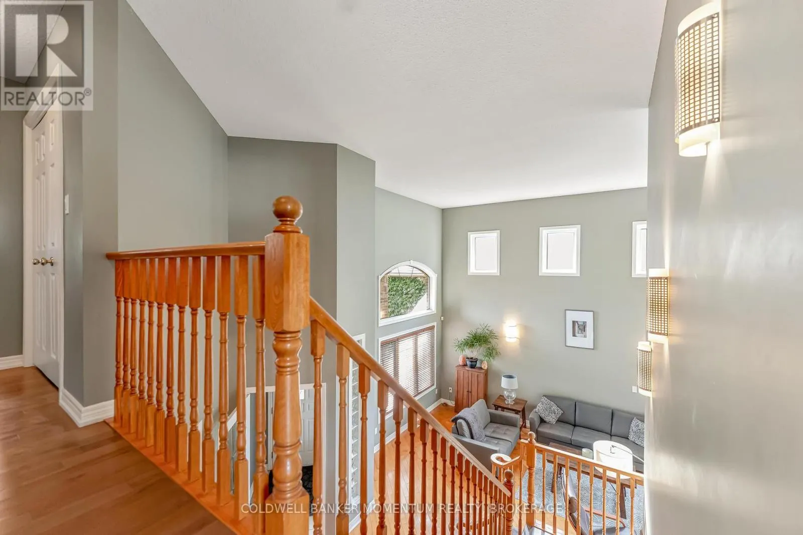 163 CRYSLER CRESCENT
