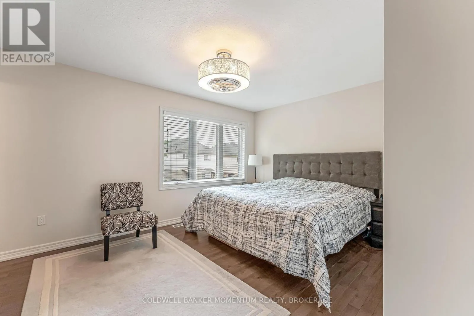 163 CRYSLER CRESCENT