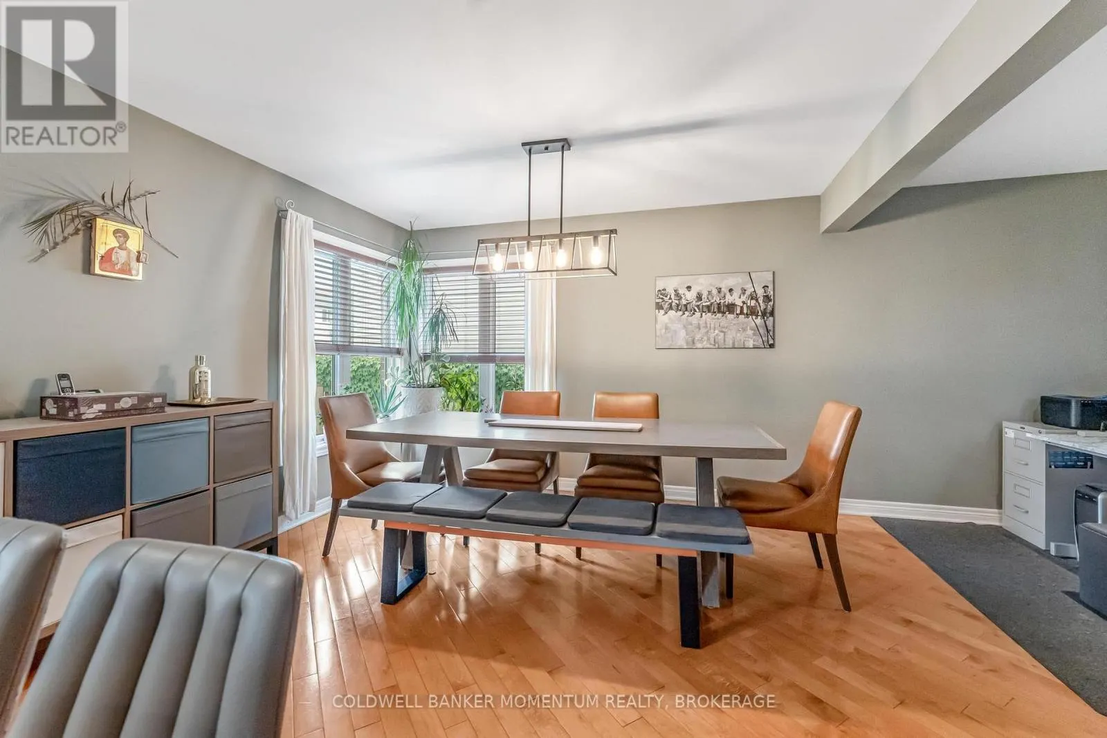 163 CRYSLER CRESCENT