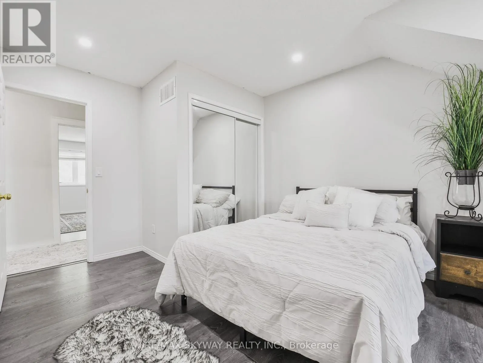 40 STOWE TERRACE