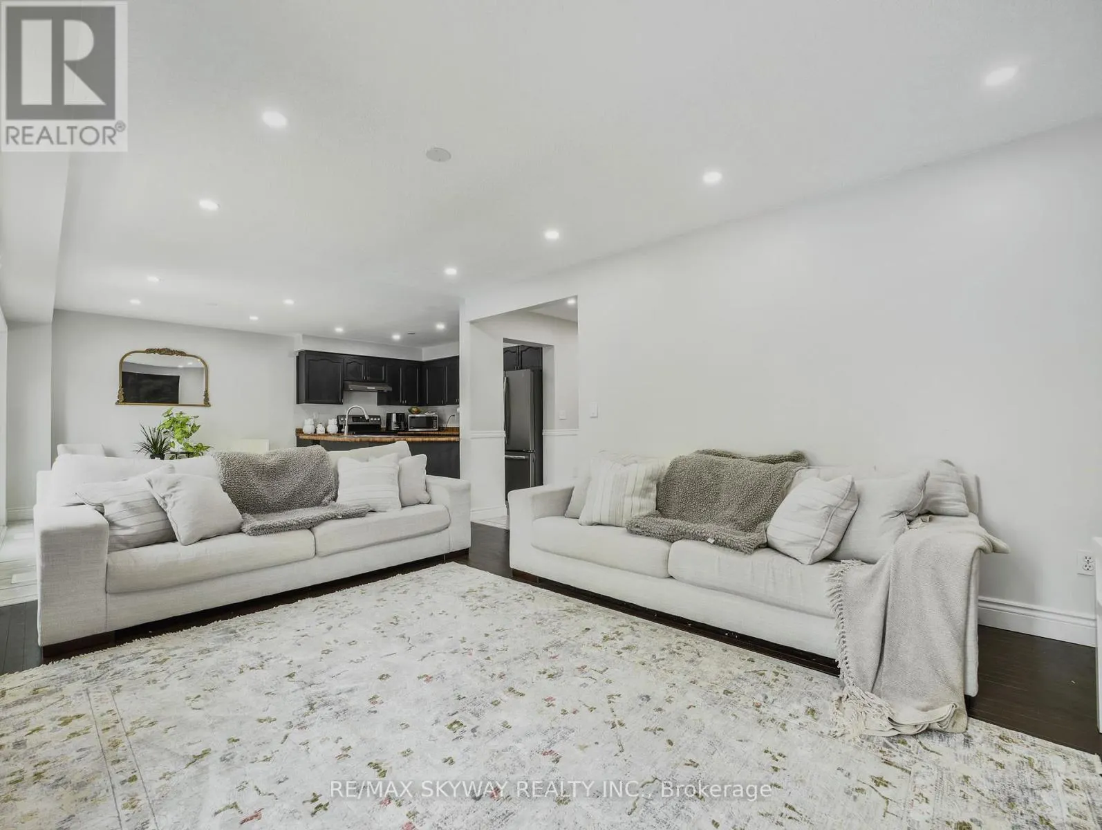 40 STOWE TERRACE