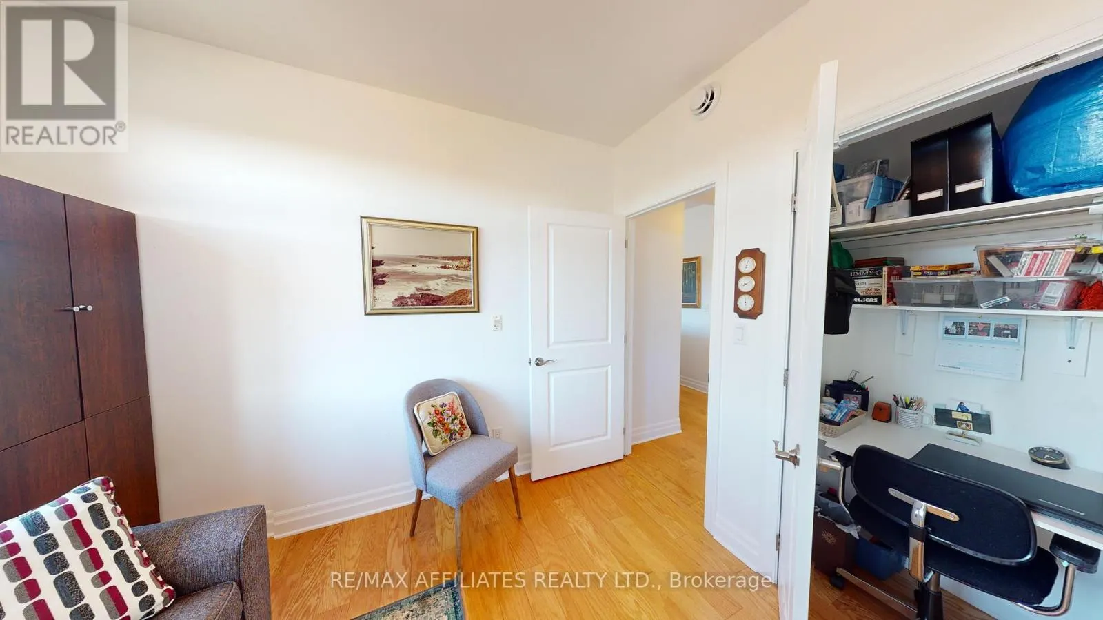 302 - 1109 MILLWOOD AVENUE