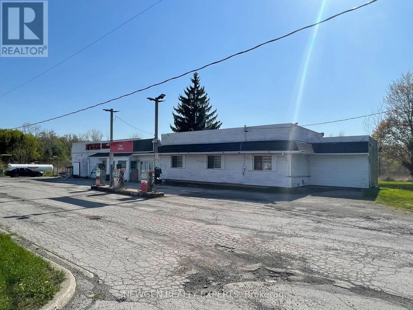 24 - 62078 REGIONAL ROAD