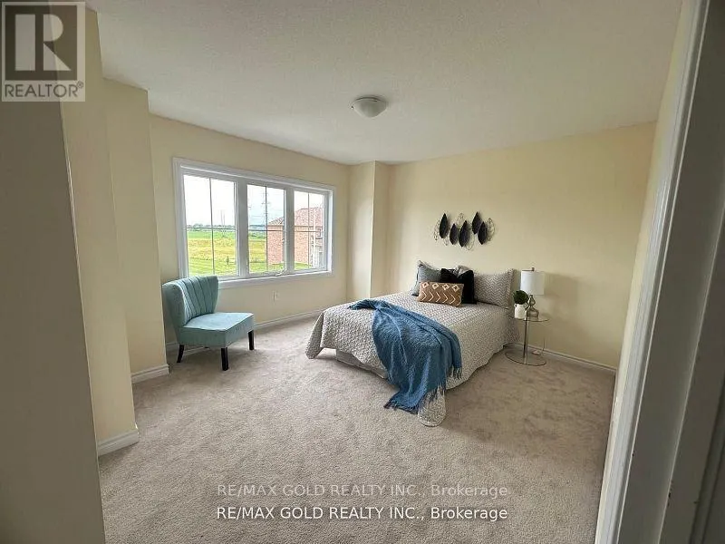 121 EXPLORER WAY