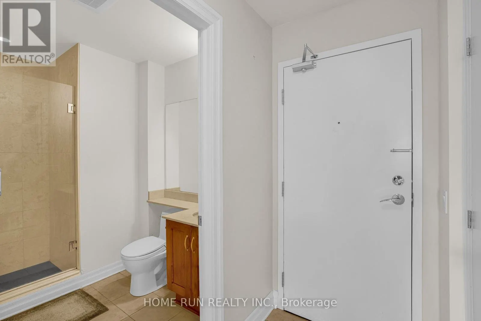 708 - 245 KENT STREET