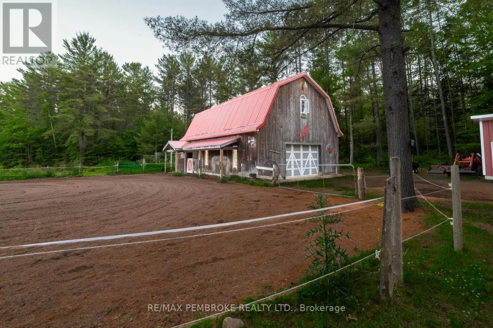 559 BLACK BAY ROAD
