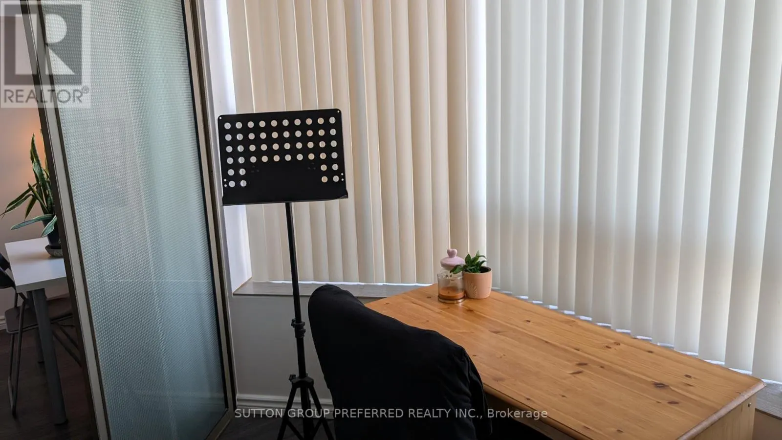 1207 - 695 RICHMOND STREET, #1207