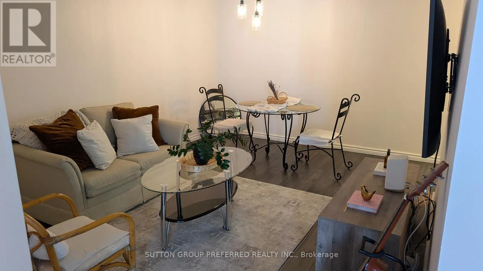 1207 - 695 RICHMOND STREET, #1207