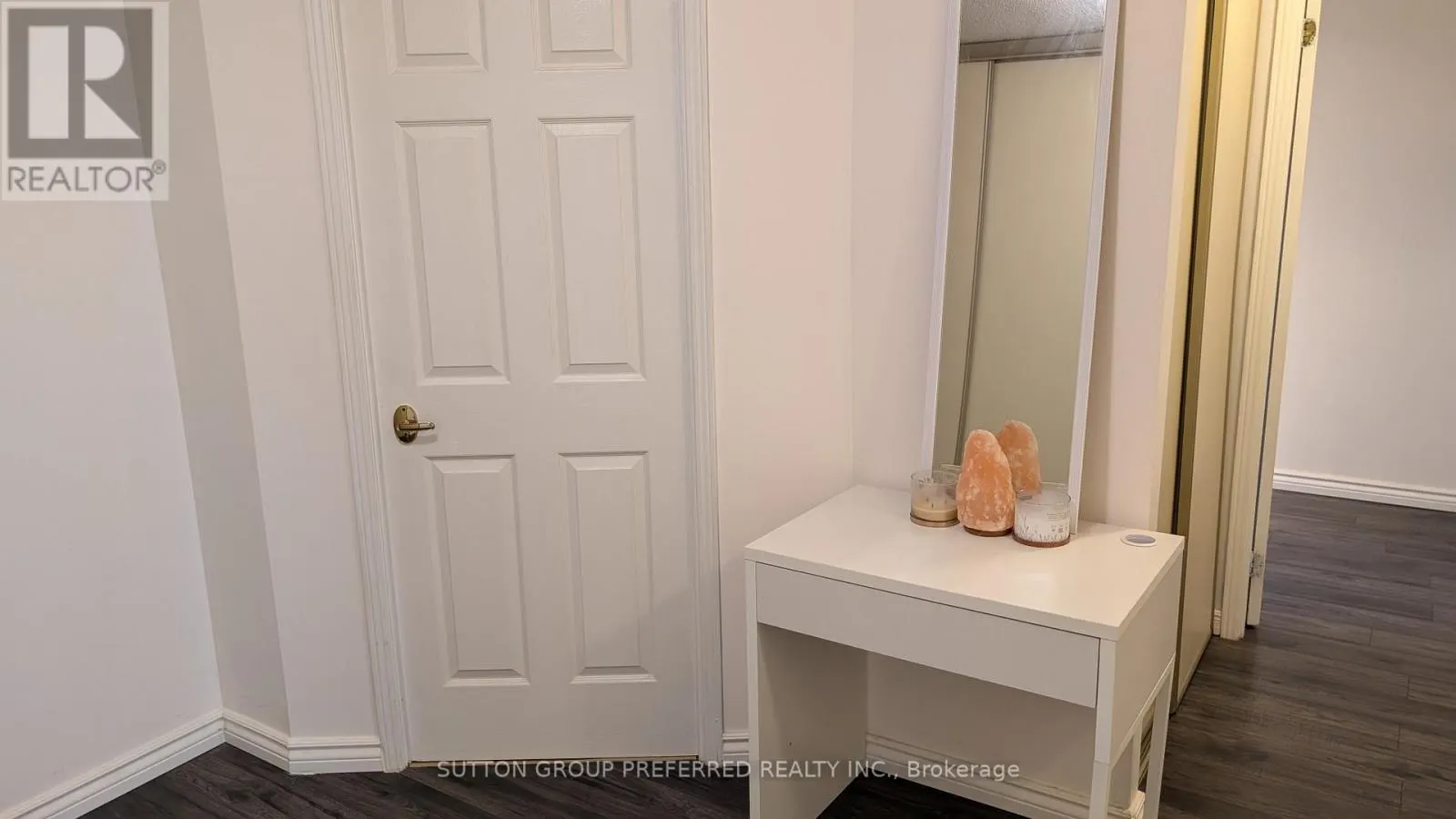 1207 - 695 RICHMOND STREET, #1207