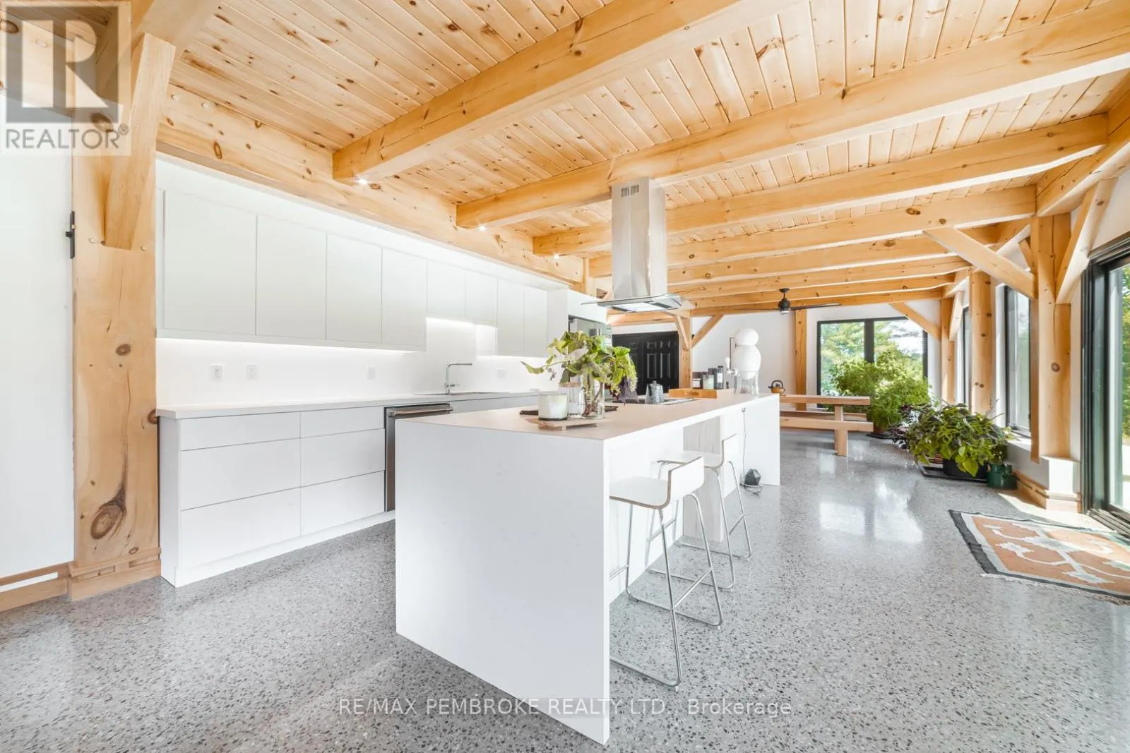 102 RANTZ ROAD