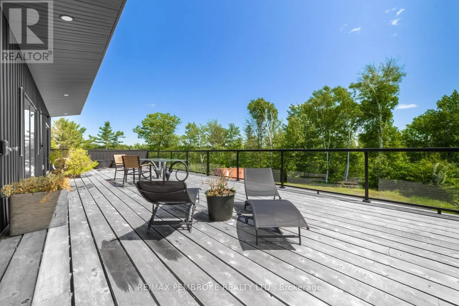 102 RANTZ ROAD