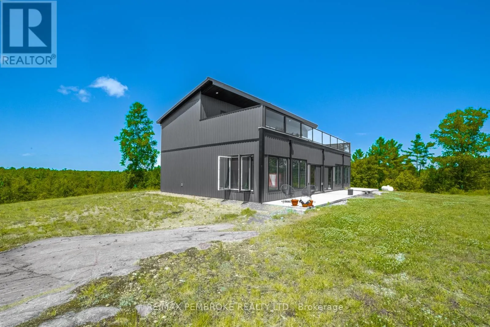 102 RANTZ ROAD