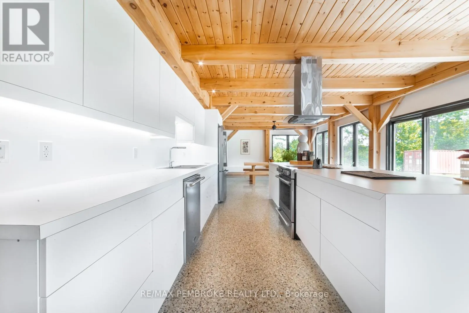 102 RANTZ ROAD