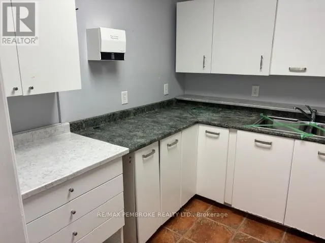 3 - 4 DORAN STREET, #3