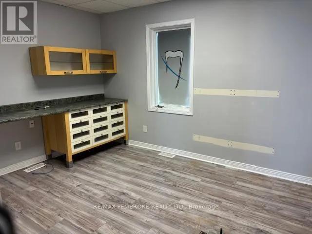 3 - 4 DORAN STREET, #3