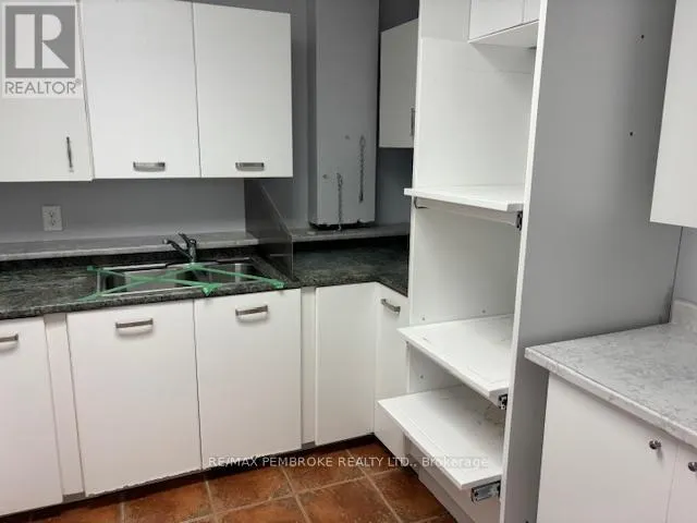 3 - 4 DORAN STREET, #3