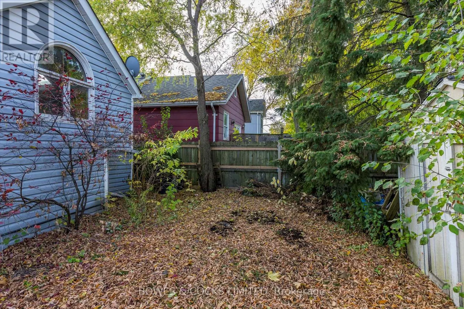 633 DOWNIE STREET