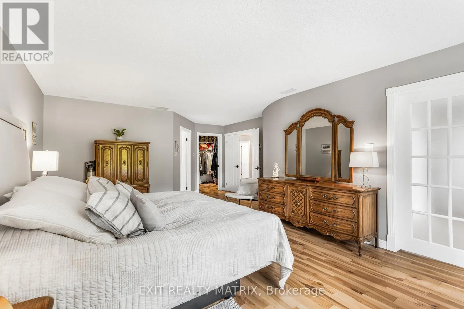 2845 FRONT ROAD