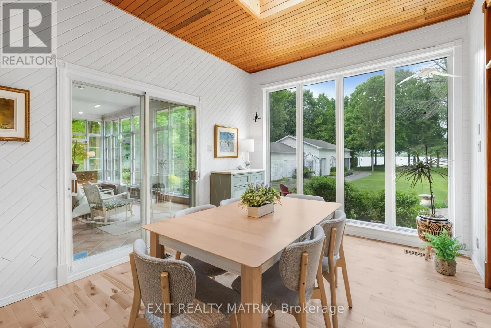 2845 FRONT ROAD