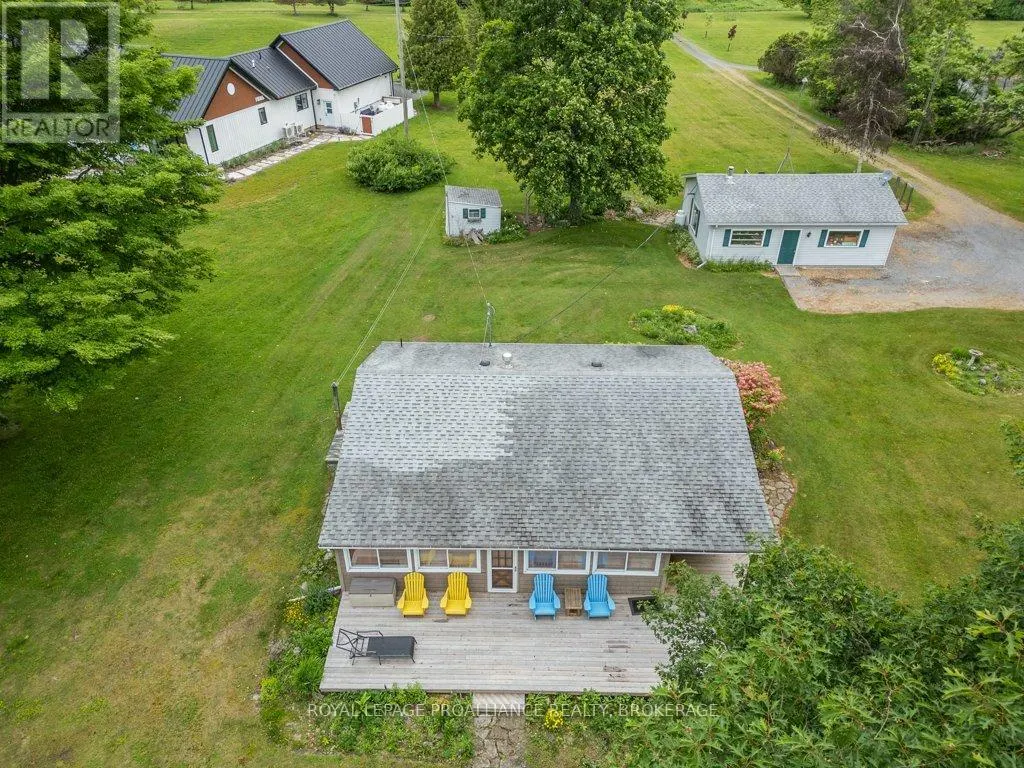 27 BERRY LANE