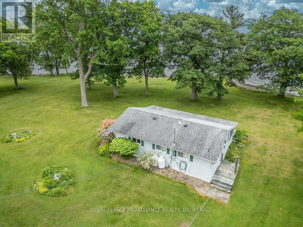 27 BERRY LANE