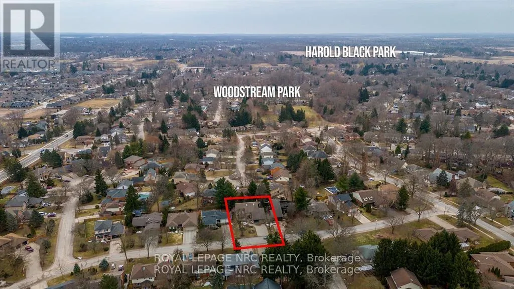 11 FOREST HILL CRESCENT