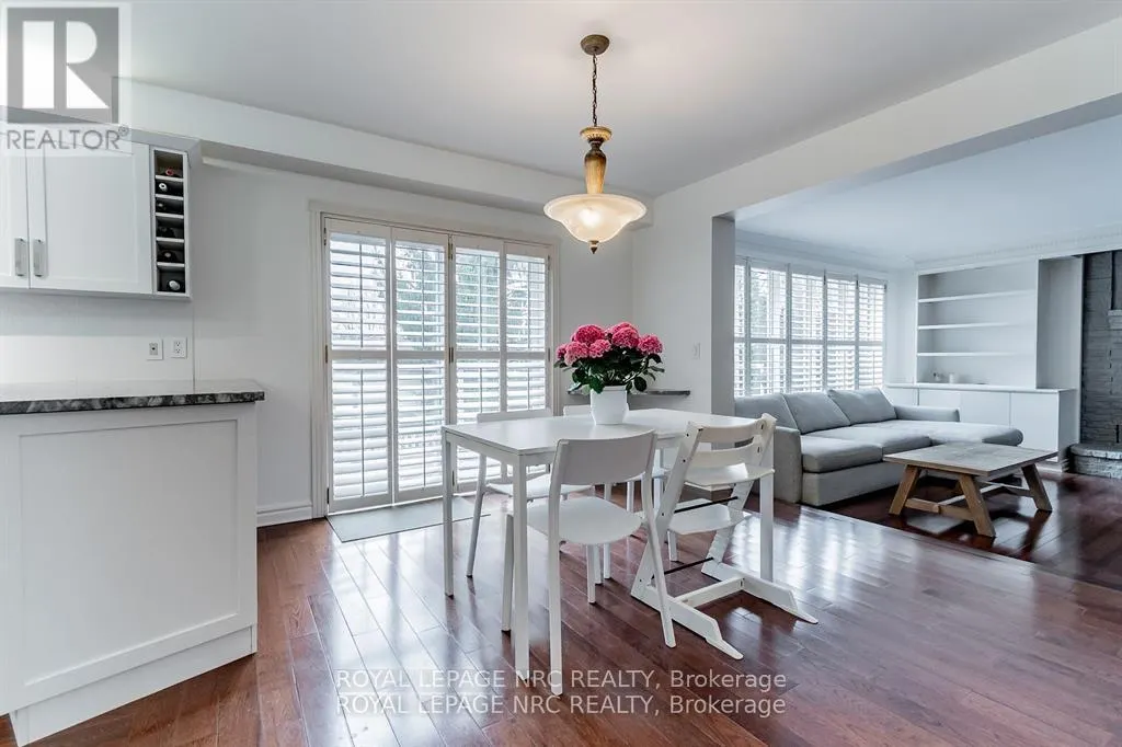 11 FOREST HILL CRESCENT