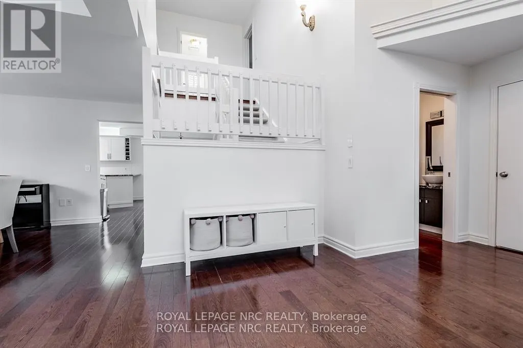 11 FOREST HILL CRESCENT