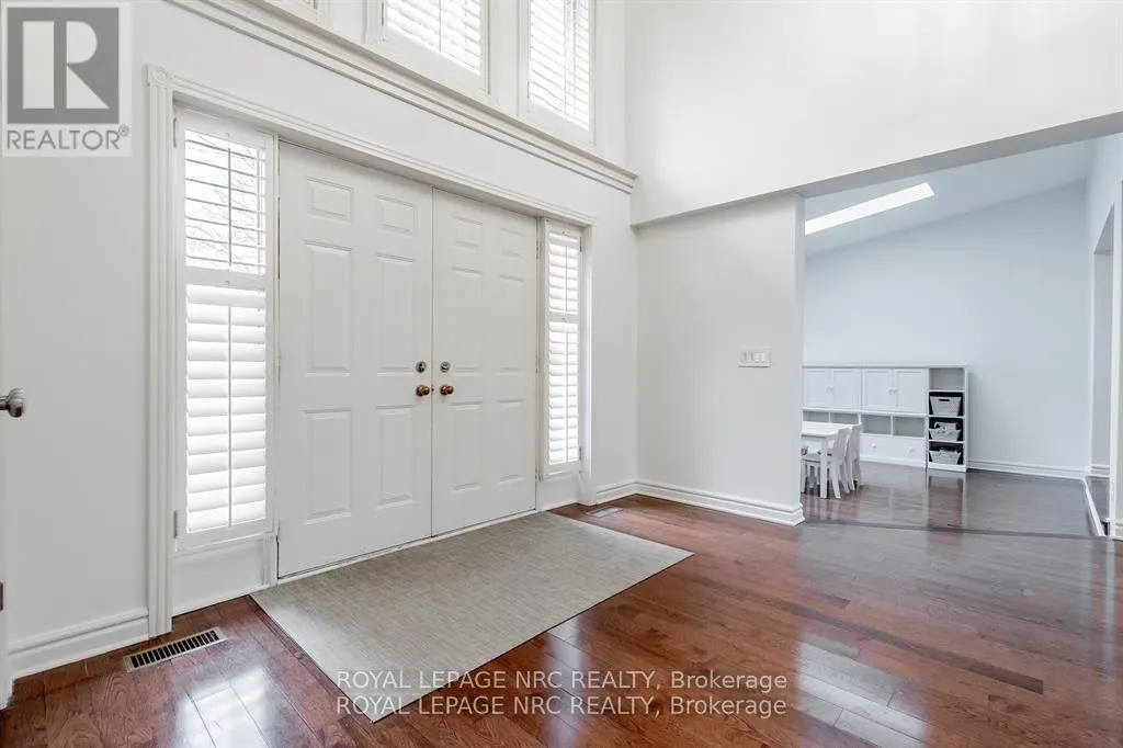11 FOREST HILL CRESCENT