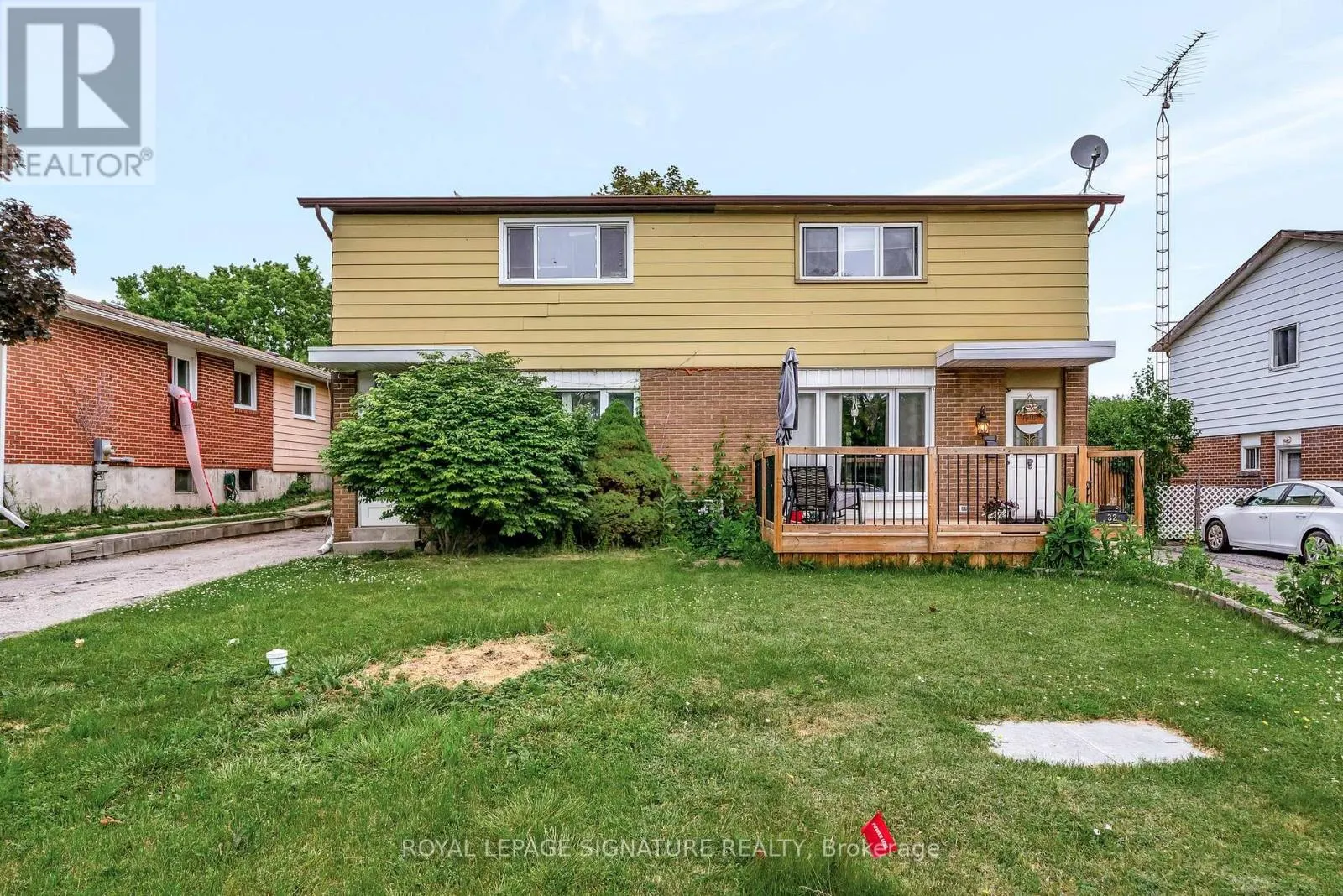 32A CROSSLEY DRIVE