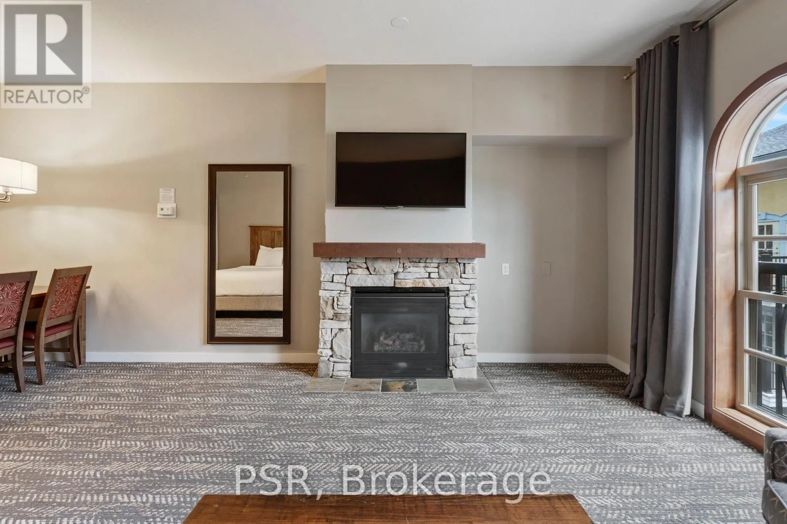 465 - 156 JOZO WEIDER BOULEVARD, #465