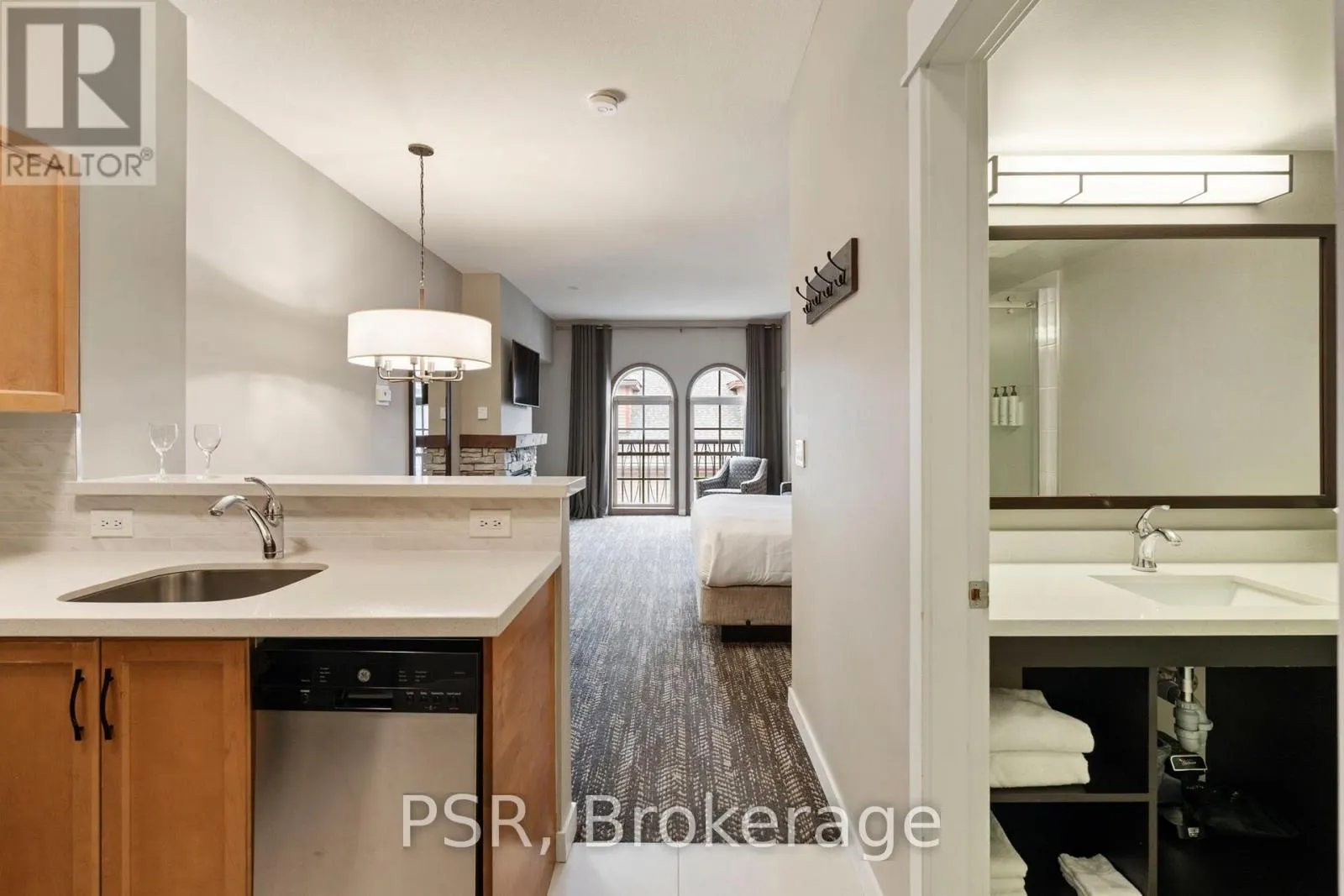 465 - 156 JOZO WEIDER BOULEVARD, #465